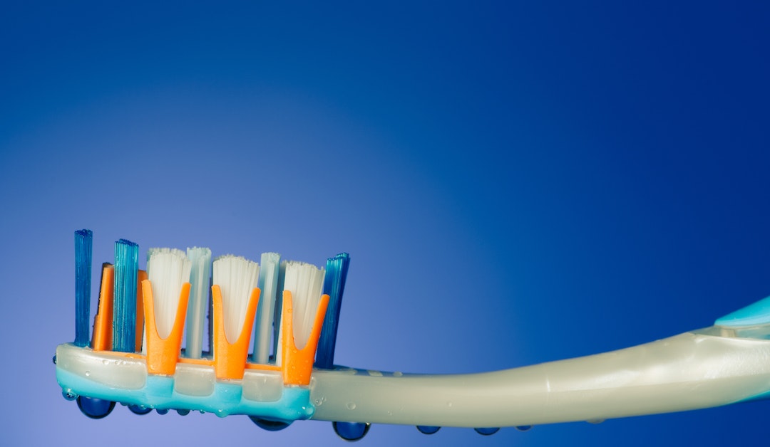 Bad Habits That Can Affect Your Dental Health